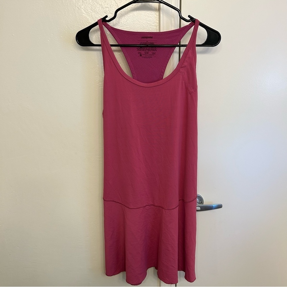 Patagonia Pink Activewear Dress Mesh Back All Weather Tank Dress Size Medium